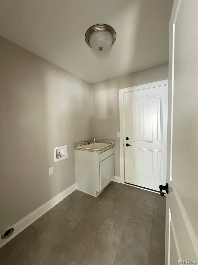 301 Canyon Creek Court Marion Township MI 48843