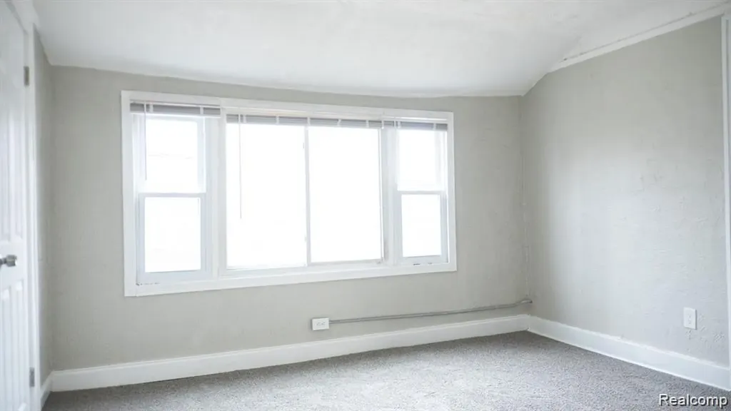 15003 Manor Street Detroit City MI 48238