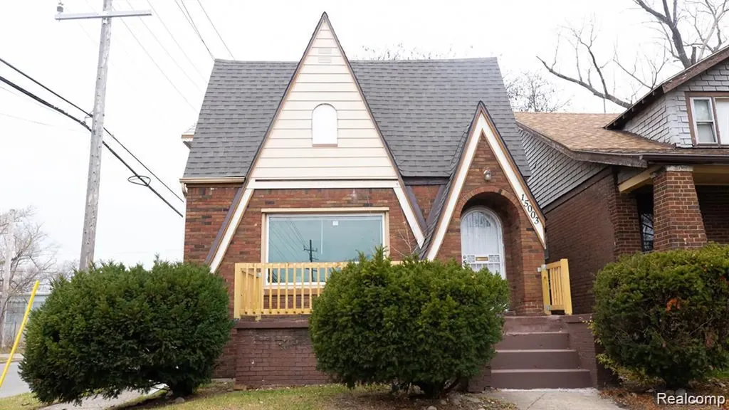 15003 Manor Street Detroit City MI 48238