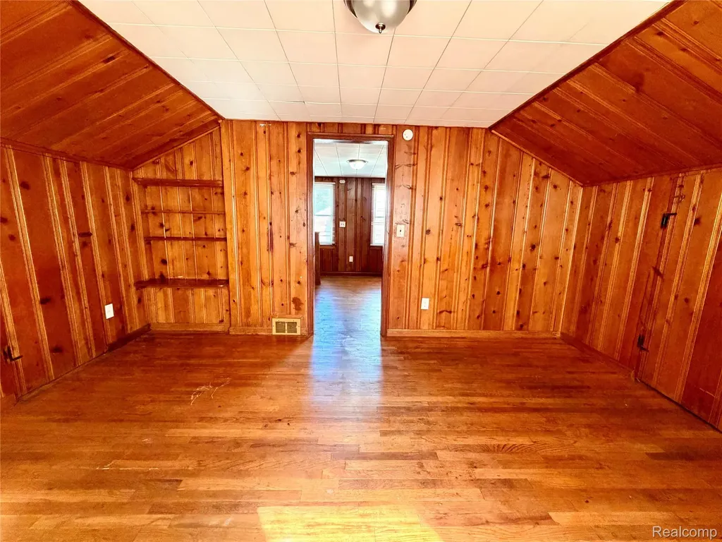 10897 Lakepointe Street Detroit City MI 48224