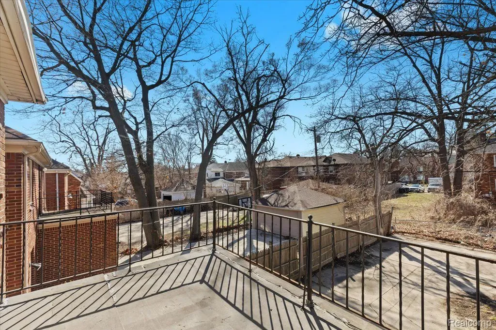 17567 Greenlawn Street Detroit City MI 48221