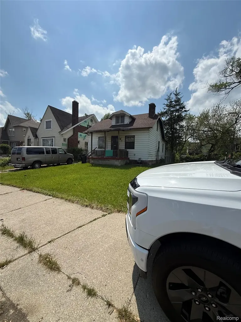 13231 Hubbell Street Detroit City MI 48227