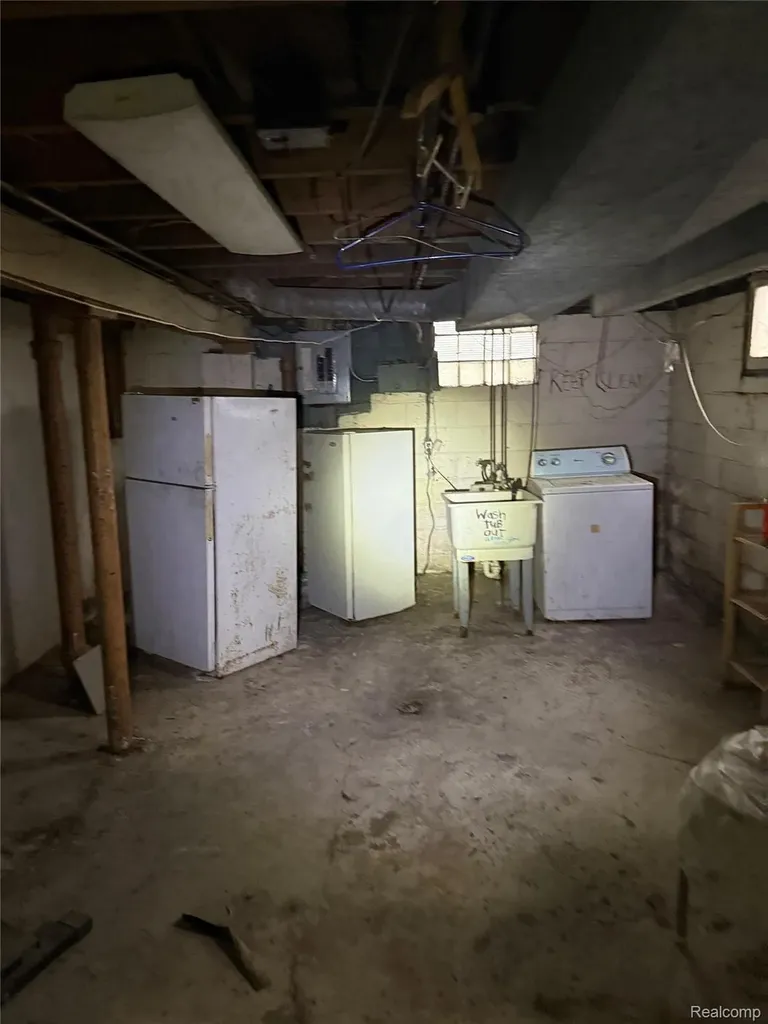 13231 Hubbell Street Detroit City MI 48227