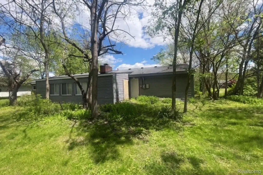 7166 Cottonwood Knoll West Bloomfield Charter Township MI 48322