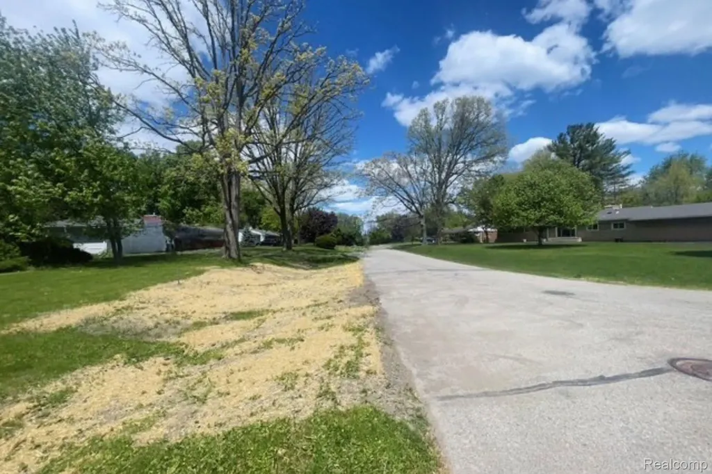 7166 Cottonwood Knoll West Bloomfield Charter Township MI 48322