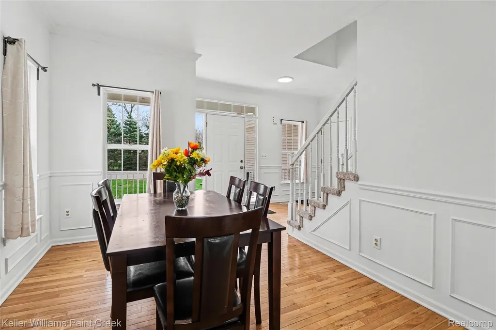 3281 Troy Drive Troy City MI 48083