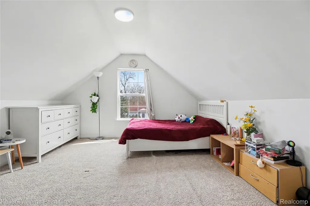 3281 Troy Drive Troy City MI 48083