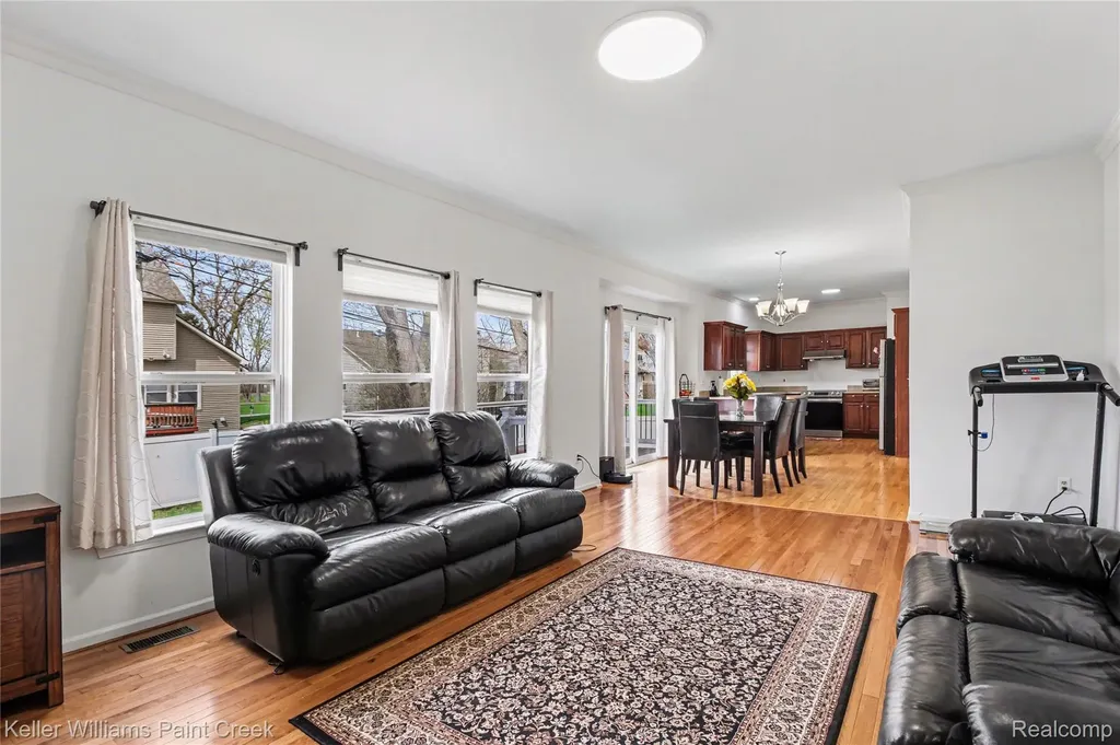 3281 Troy Drive Troy City MI 48083