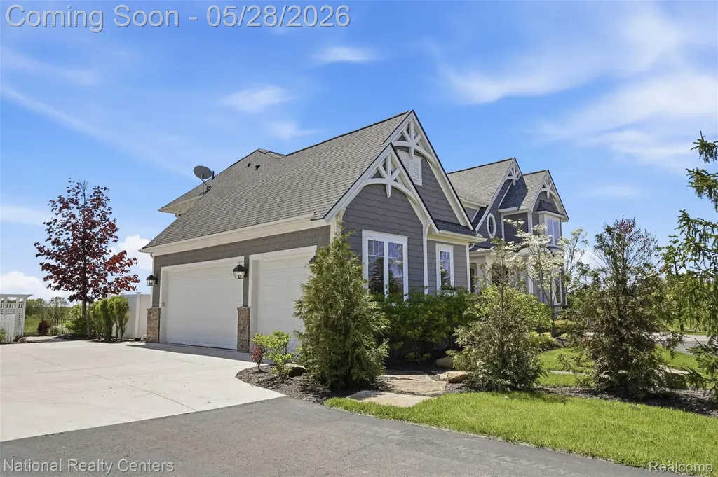 5310 Pontiac Trail Northfield Township MI 48105