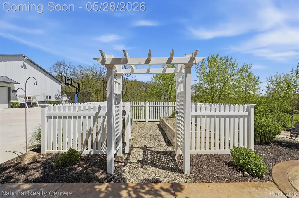 5310 Pontiac Trail Northfield Township MI 48105