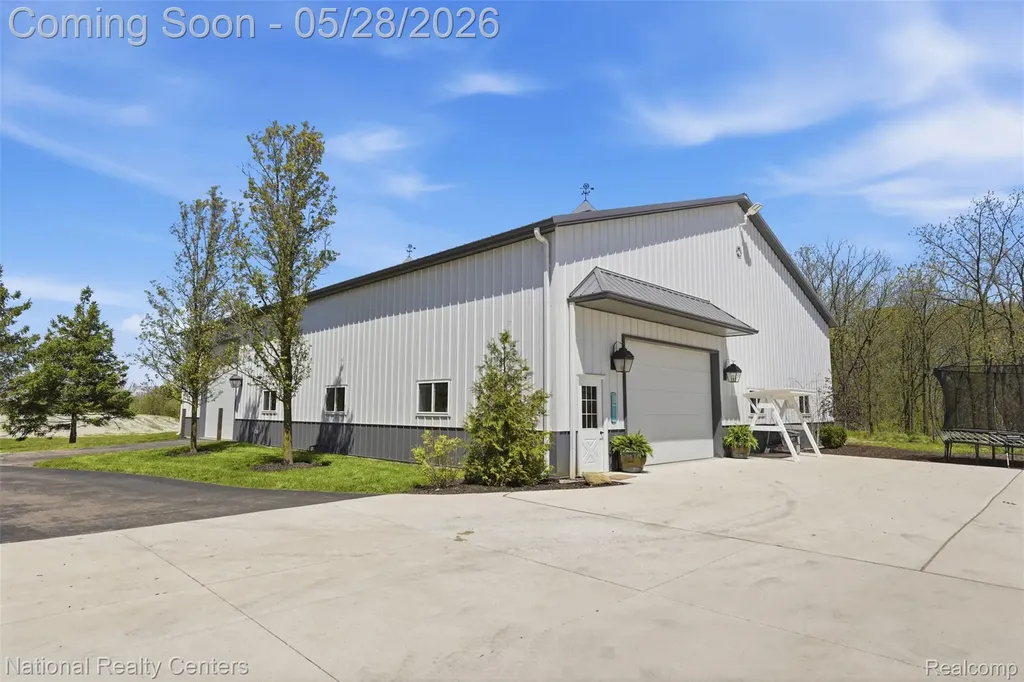 5310 Pontiac Trail Northfield Township MI 48105
