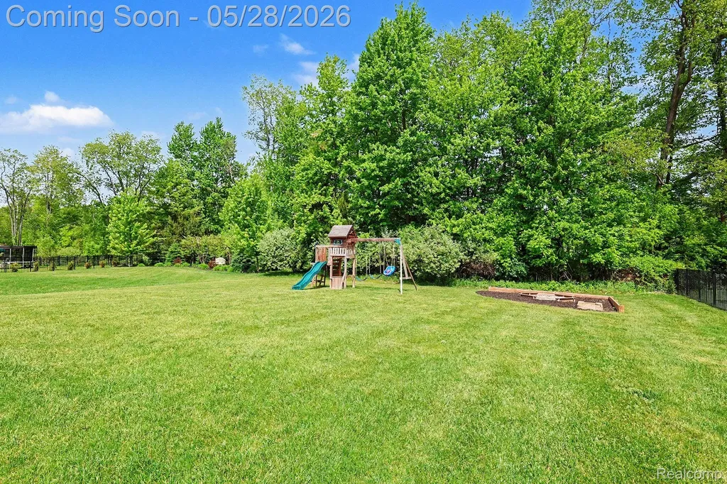 1288 Weatherstone Lane Marion Township MI 48843