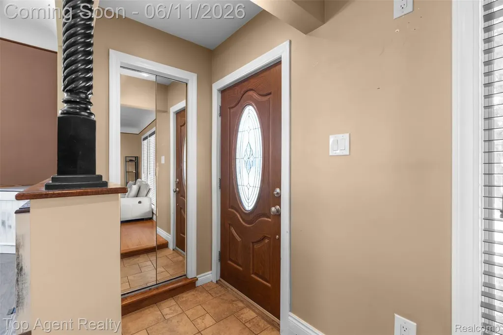 8908 Birkhill Drive Sterling Heights City MI 48314