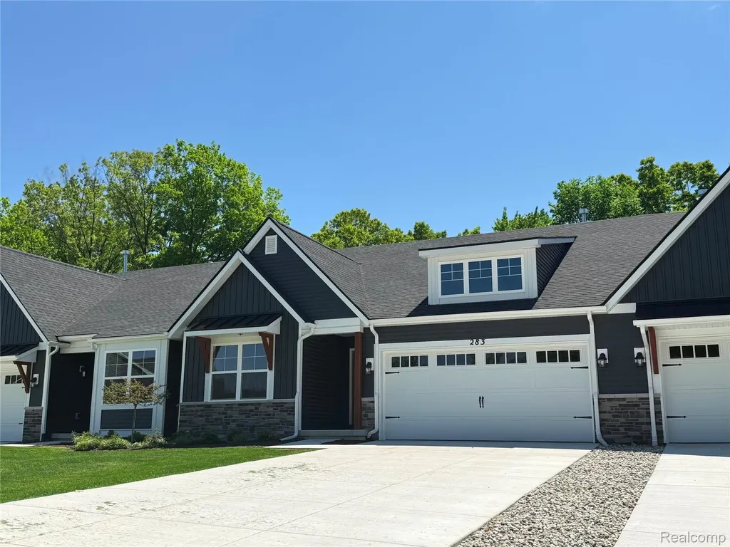 283 Canyon Creek Court Marion Township MI 48843