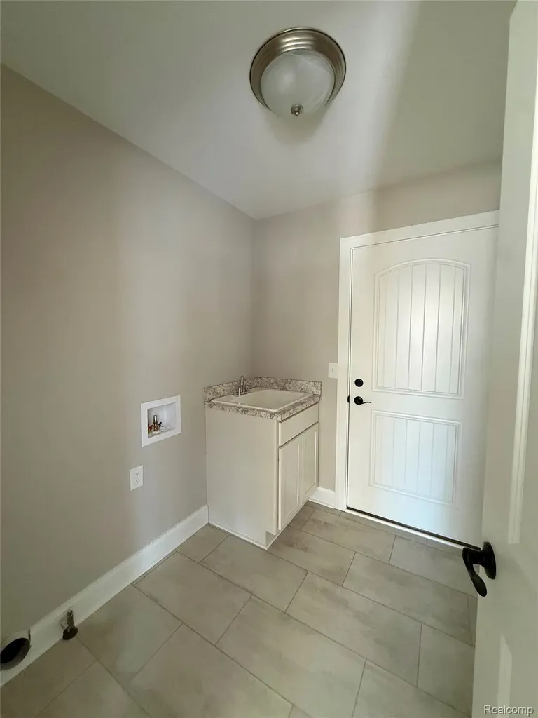 283 Canyon Creek Court Marion Township MI 48843