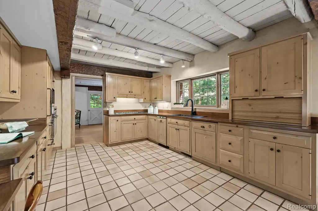 18234 Arselot Drive Northville Township MI 48168