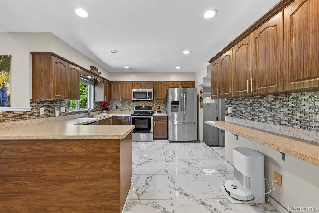 5003 Horger Street Dearborn City MI 48126