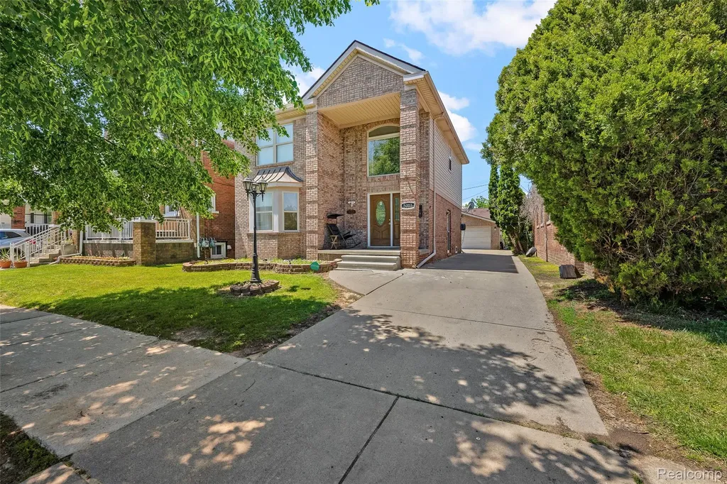 5003 Horger Street Dearborn City MI 48126