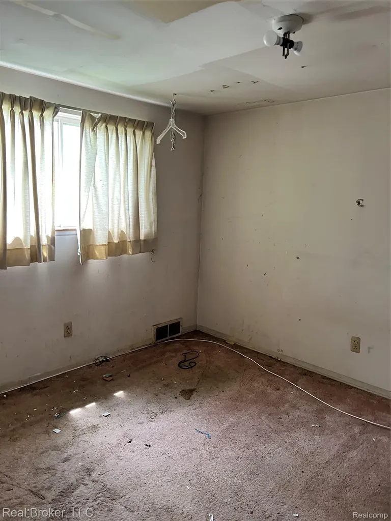 3844 8th Street Ecorse City MI 48229