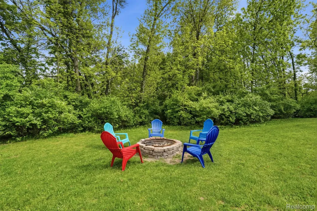 4172 Prairie Rose Drive Marion Township MI 48843