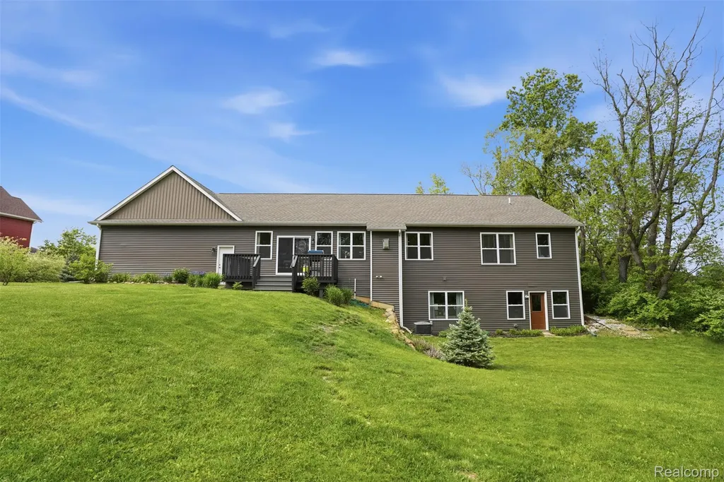 4172 Prairie Rose Drive Marion Township MI 48843