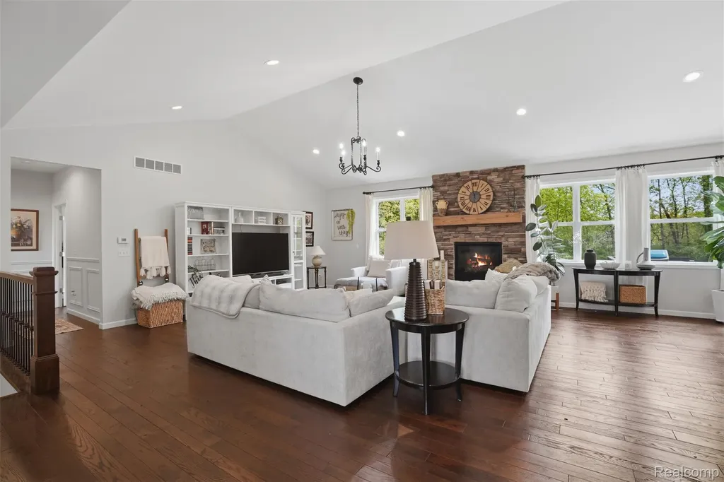 4172 Prairie Rose Drive Marion Township MI 48843