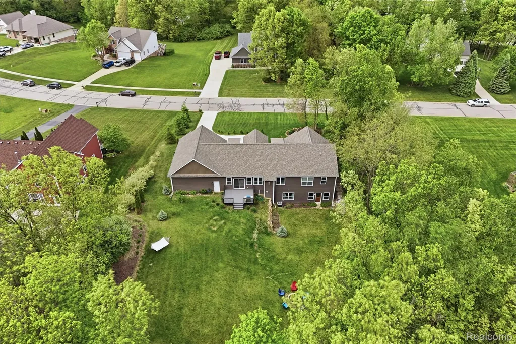 4172 Prairie Rose Drive Marion Township MI 48843