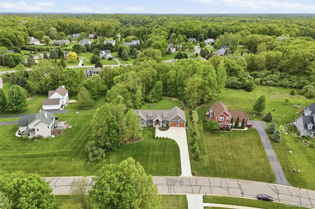 4172 Prairie Rose Drive Marion Township MI 48843