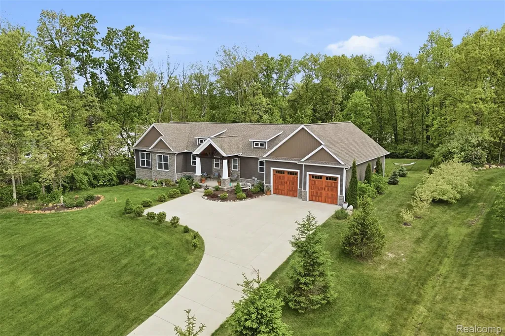 4172 Prairie Rose Drive Marion Township MI 48843