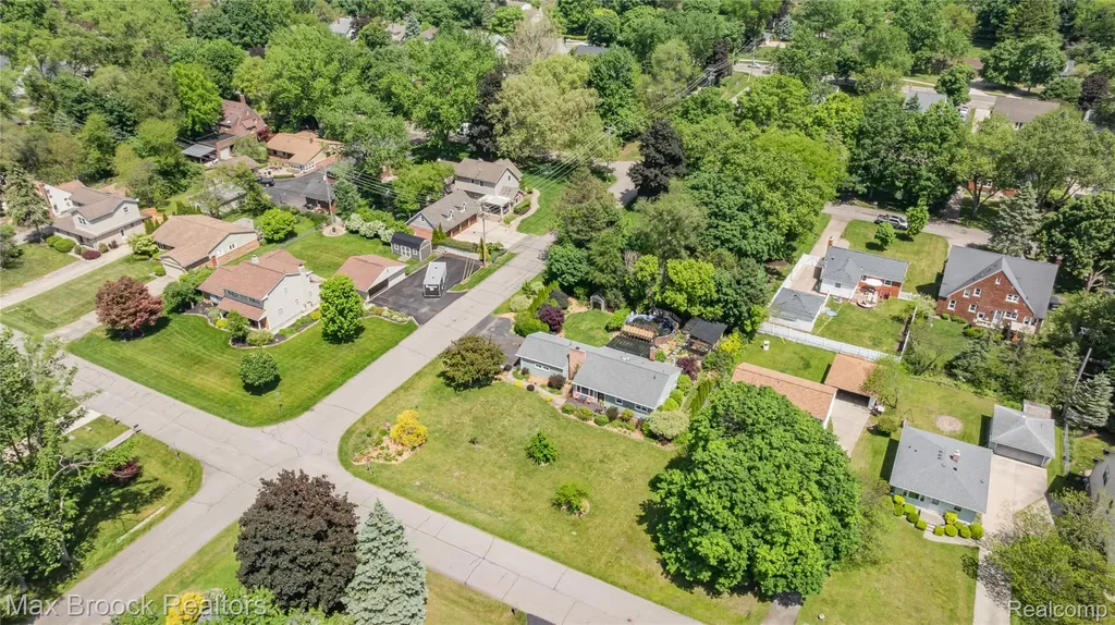 9110 Corinne Street Plymouth Charter Township MI 48170