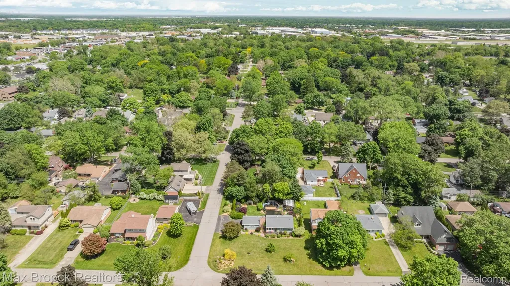 9110 Corinne Street Plymouth Charter Township MI 48170