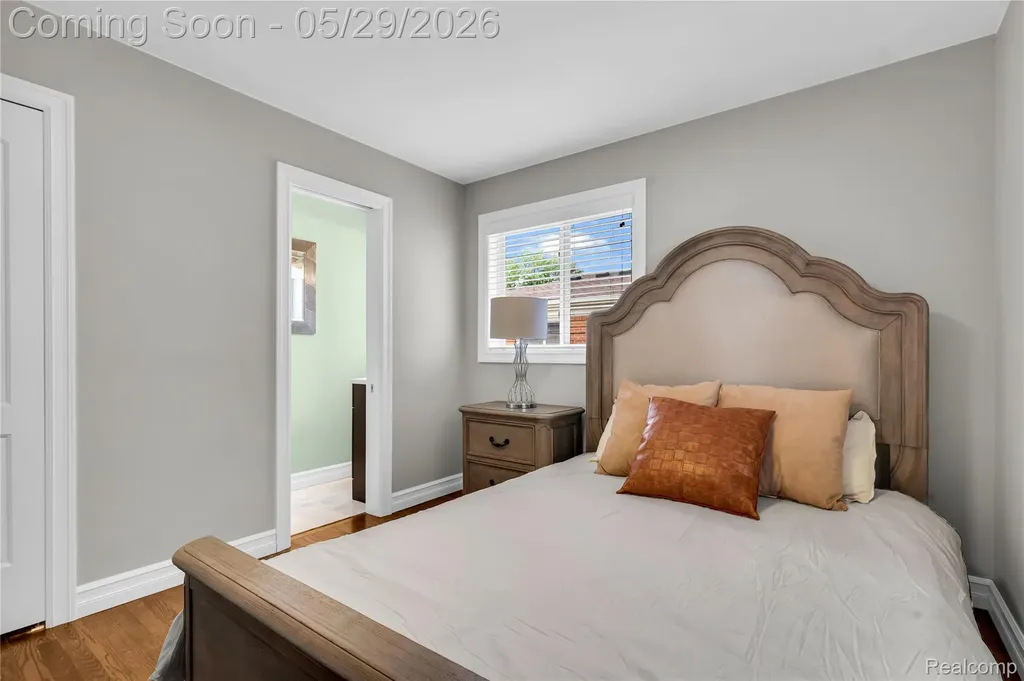 1307 Englewood Avenue Royal Oak City MI 48073