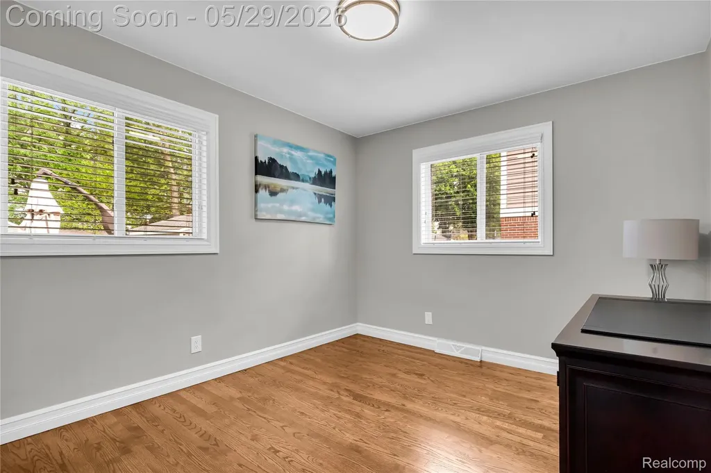 1307 Englewood Avenue Royal Oak City MI 48073