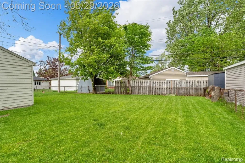 1307 Englewood Avenue Royal Oak City MI 48073