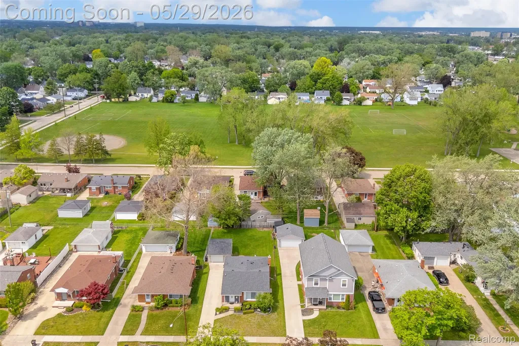 1307 Englewood Avenue Royal Oak City MI 48073