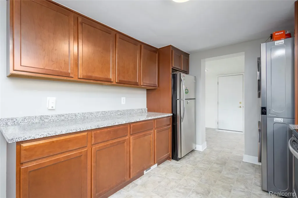 3409 Devon Road Royal Oak City MI 48073