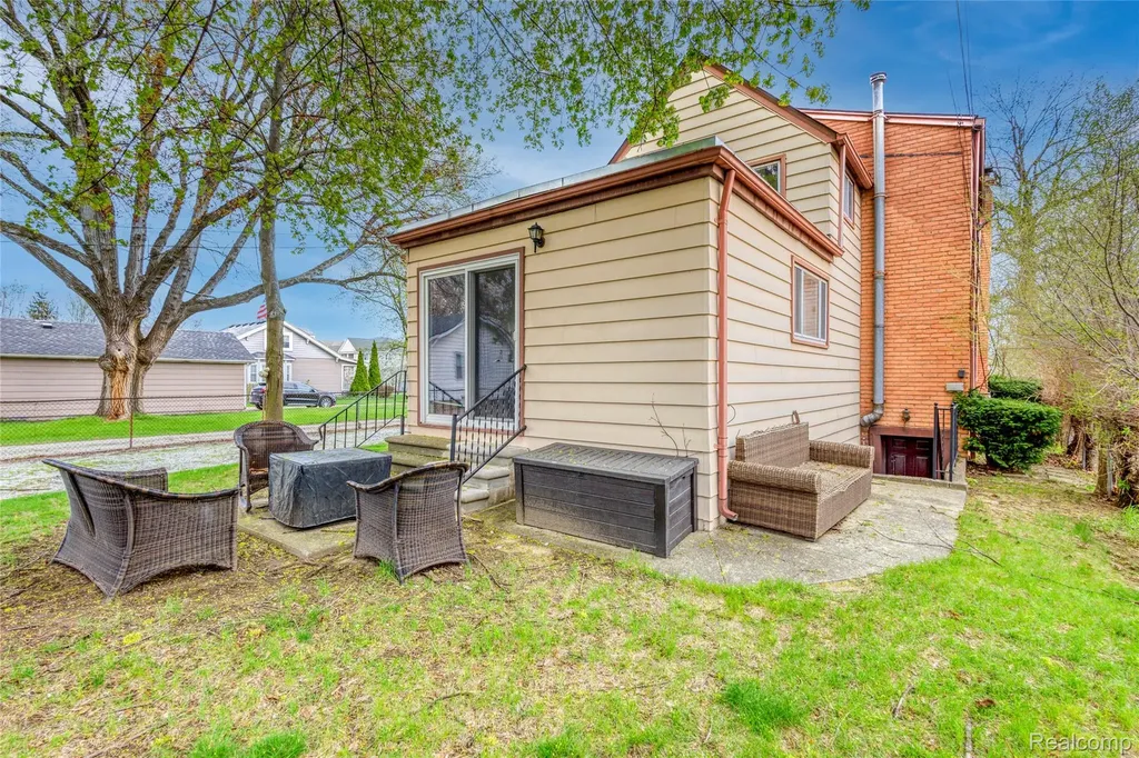 3409 Devon Road Royal Oak City MI 48073