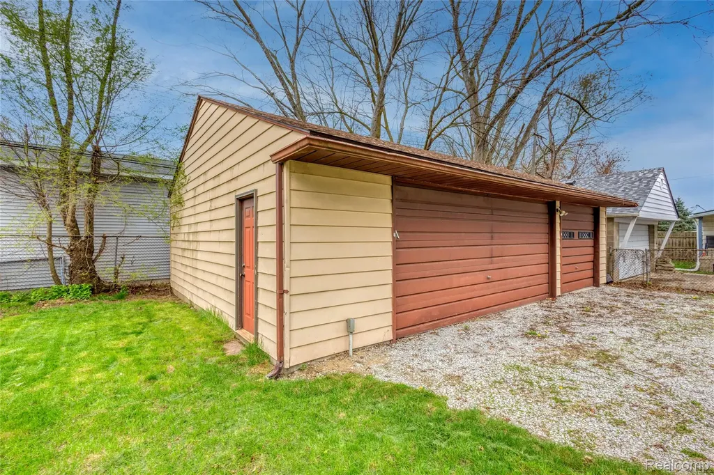 3409 Devon Road Royal Oak City MI 48073