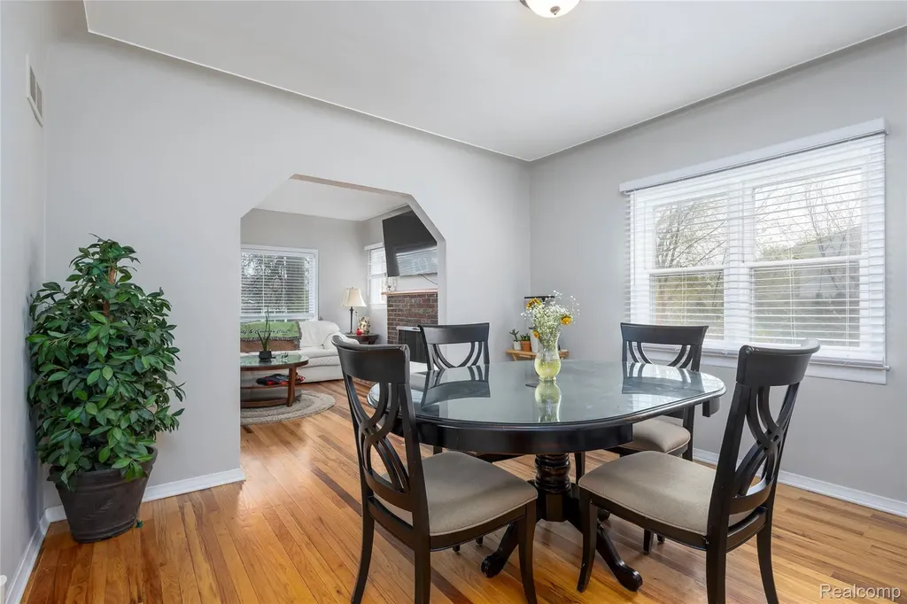 3409 Devon Road Royal Oak City MI 48073