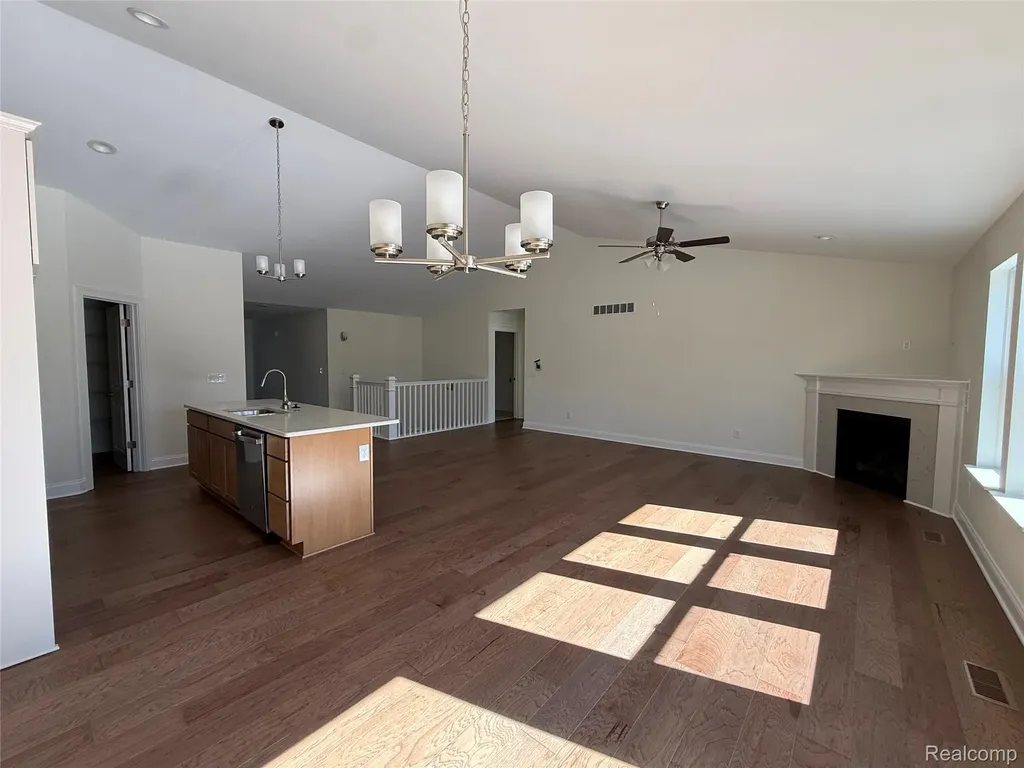 1089 Camellia Circle Marion Township MI 48843
