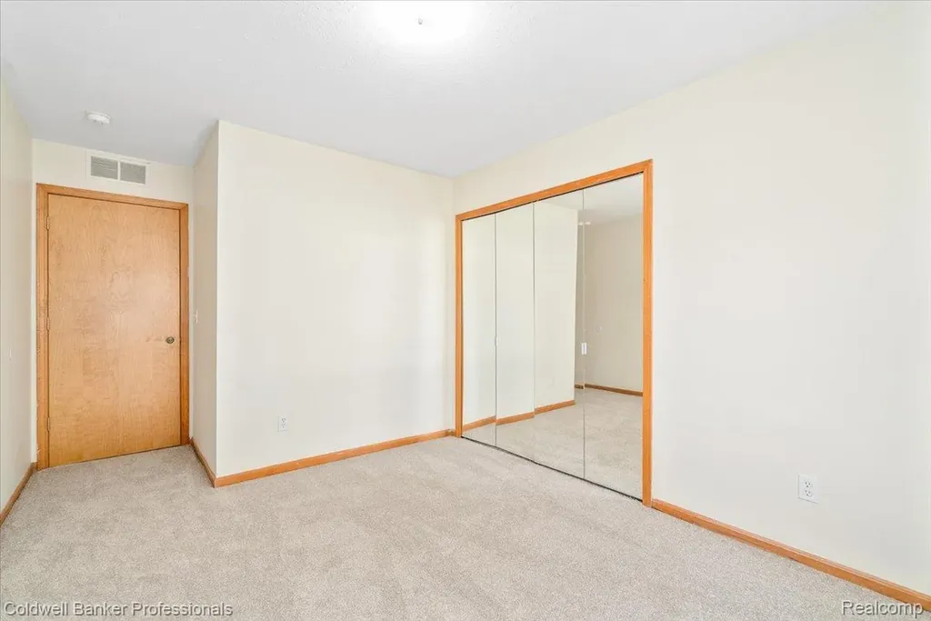 9683 Wildflower Court Van Buren Charter Township MI 48111