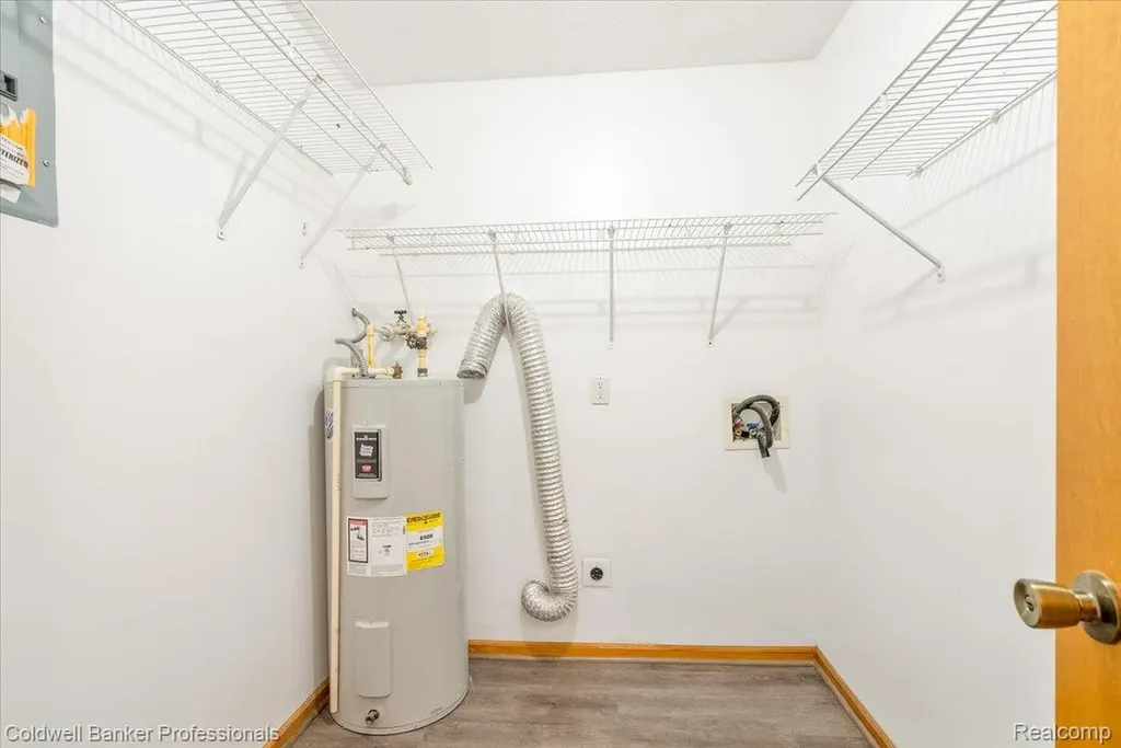 9683 Wildflower Court Van Buren Charter Township MI 48111