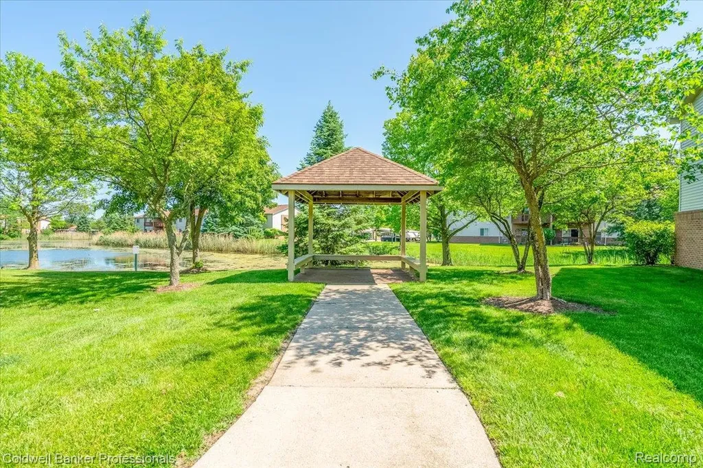 9683 Wildflower Court Van Buren Charter Township MI 48111