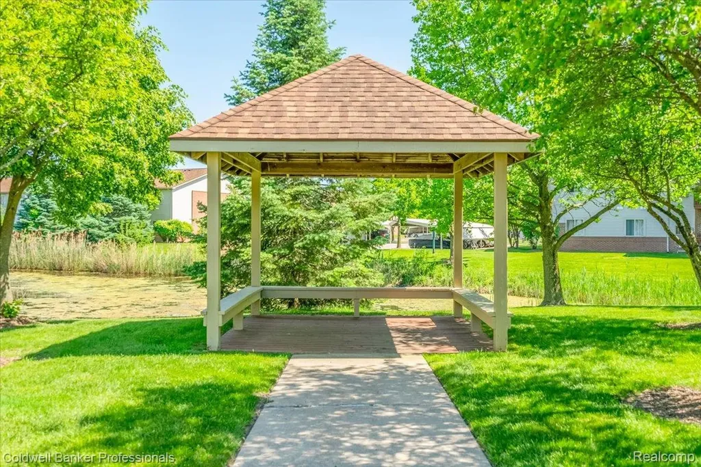 9683 Wildflower Court Van Buren Charter Township MI 48111