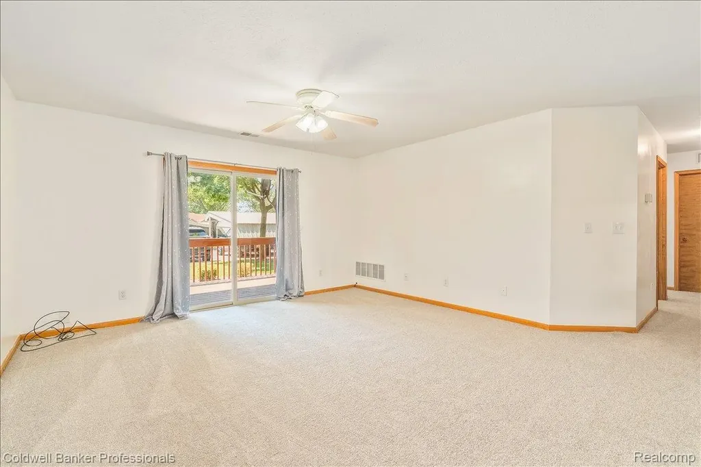 9683 Wildflower Court Van Buren Charter Township MI 48111