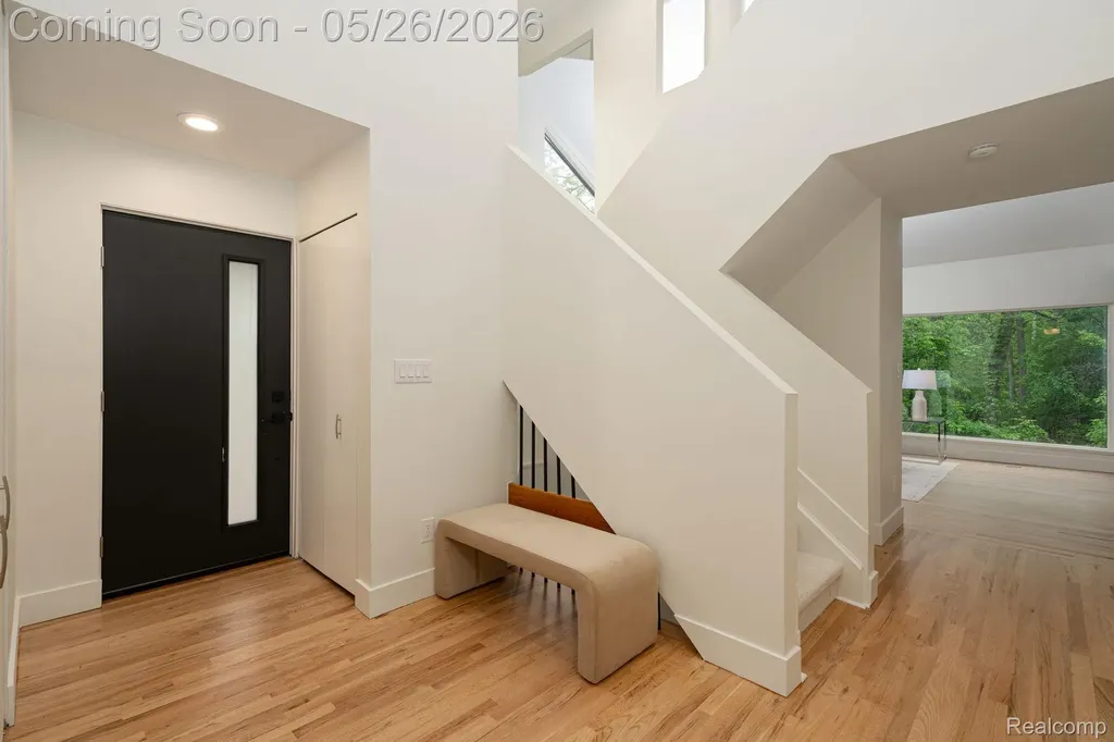 1907 Raymond Place Bloomfield Hills City MI 48302