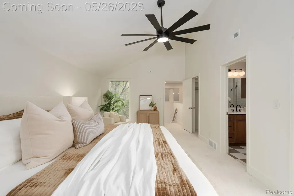 1907 Raymond Place Bloomfield Hills City MI 48302