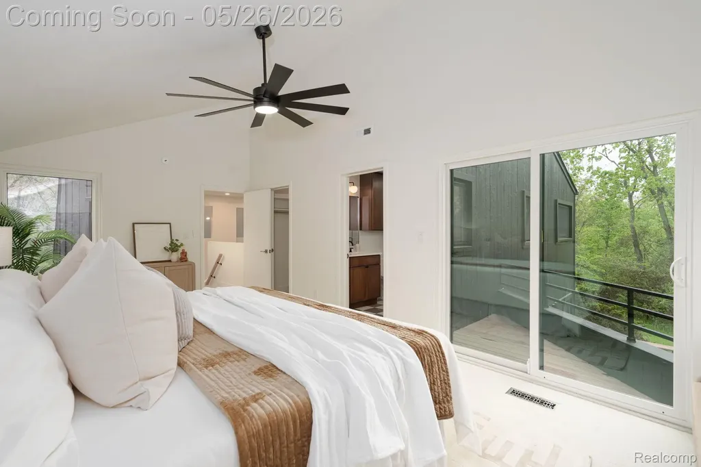 1907 Raymond Place Bloomfield Hills City MI 48302