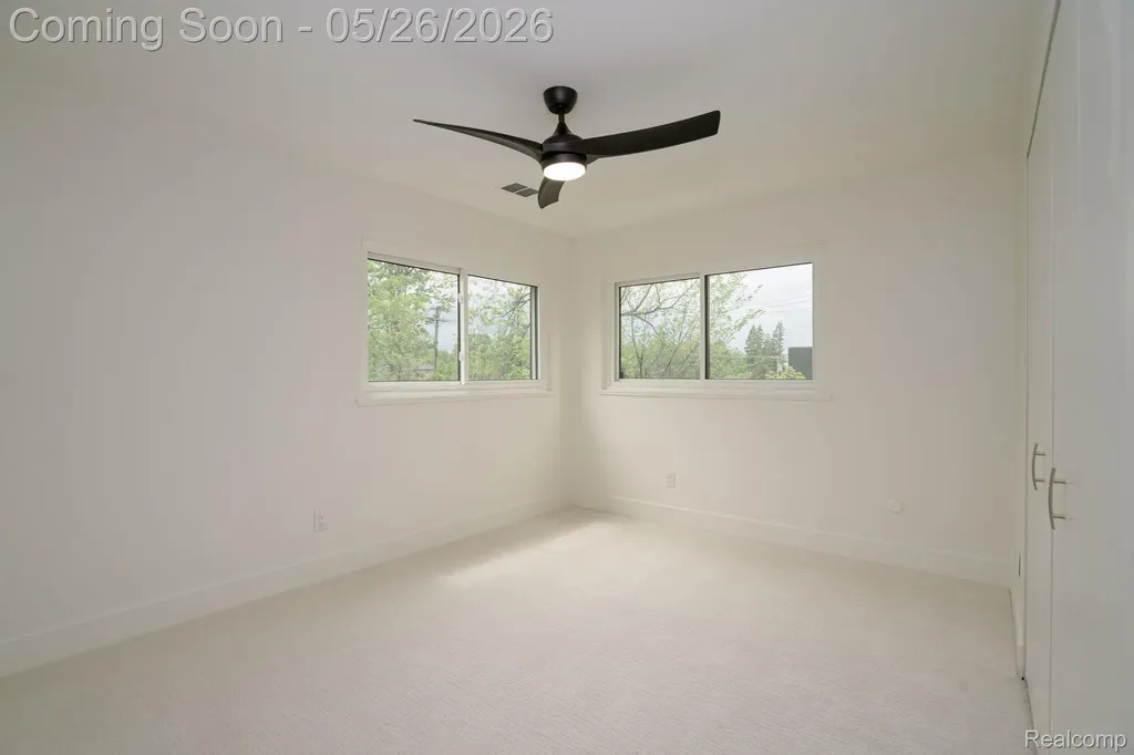 1907 Raymond Place Bloomfield Hills City MI 48302