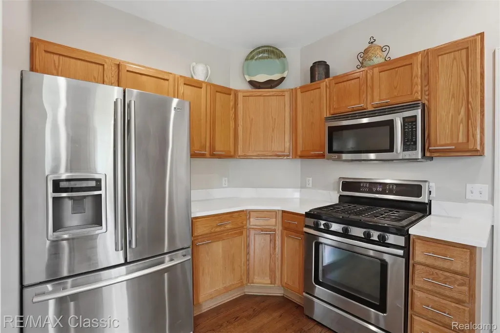 5500 Irene Boulevard White Lake Charter Township MI 48383